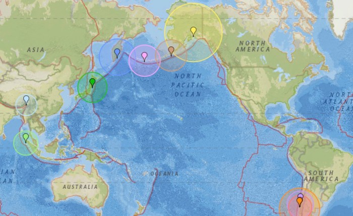 Tsunami earthquake palu towns affected harrowing quake streets hundreds shattered badly